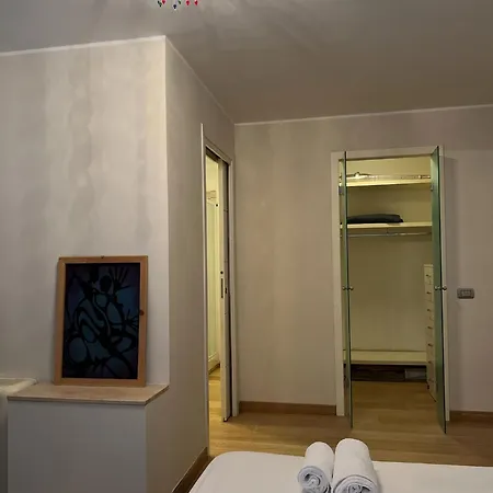 Maison Under The Towers Appartement Bologne