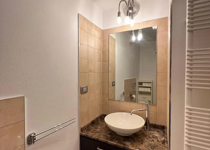 Appartement Maison Under The Towers Bologna